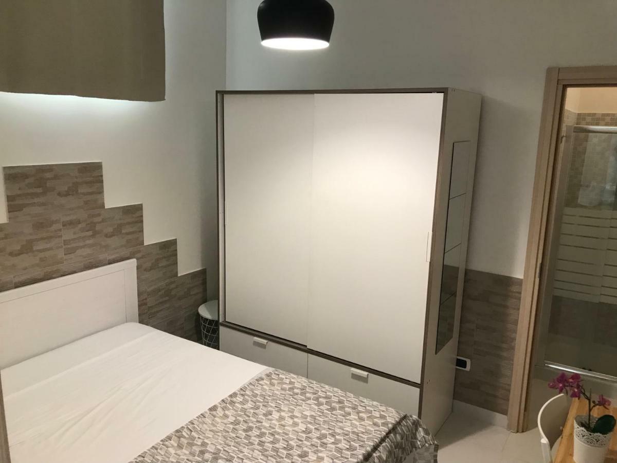 מלון נאפולי La Casa Di Flo מראה חיצוני תמונה