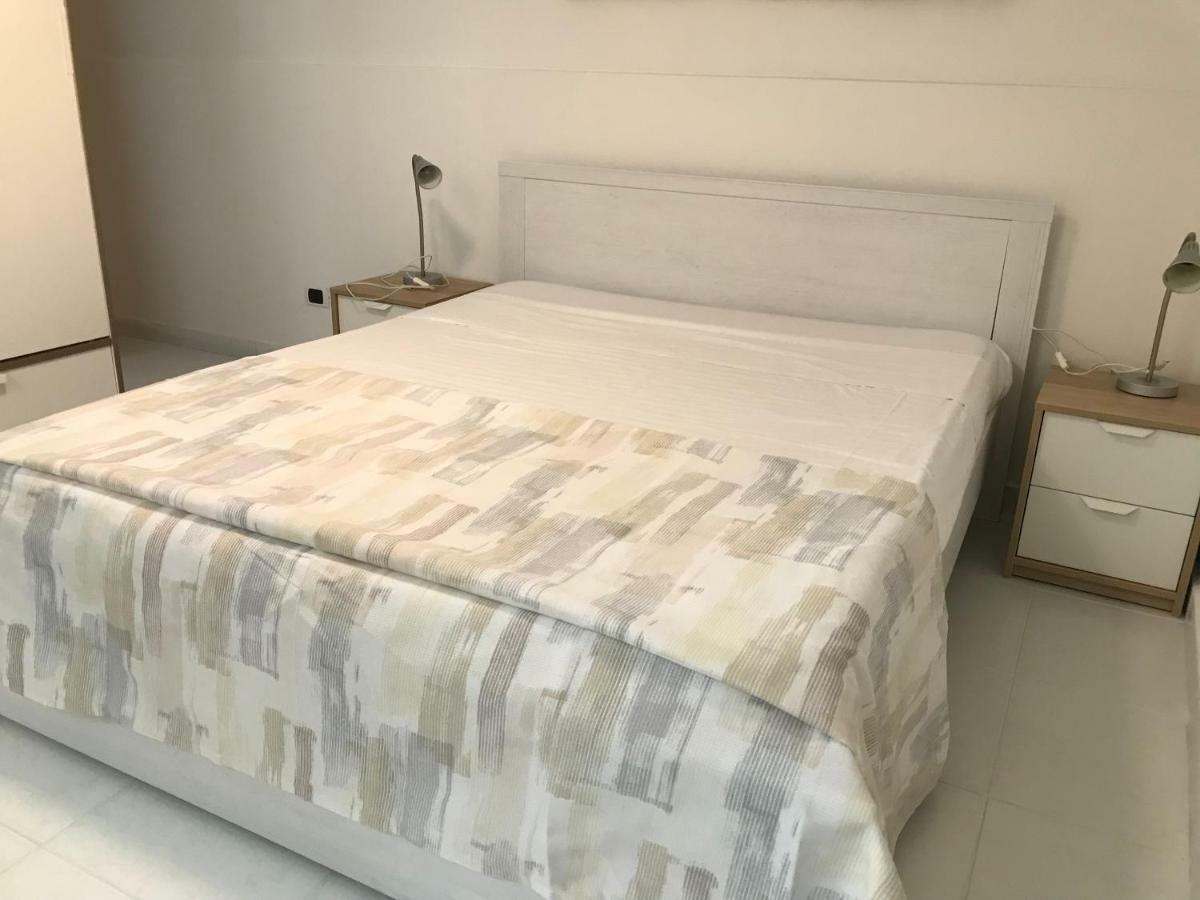 מלון נאפולי La Casa Di Flo מראה חיצוני תמונה