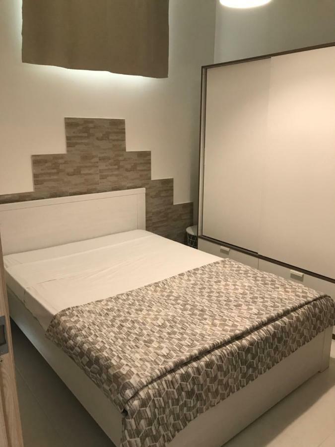 מלון נאפולי La Casa Di Flo מראה חיצוני תמונה